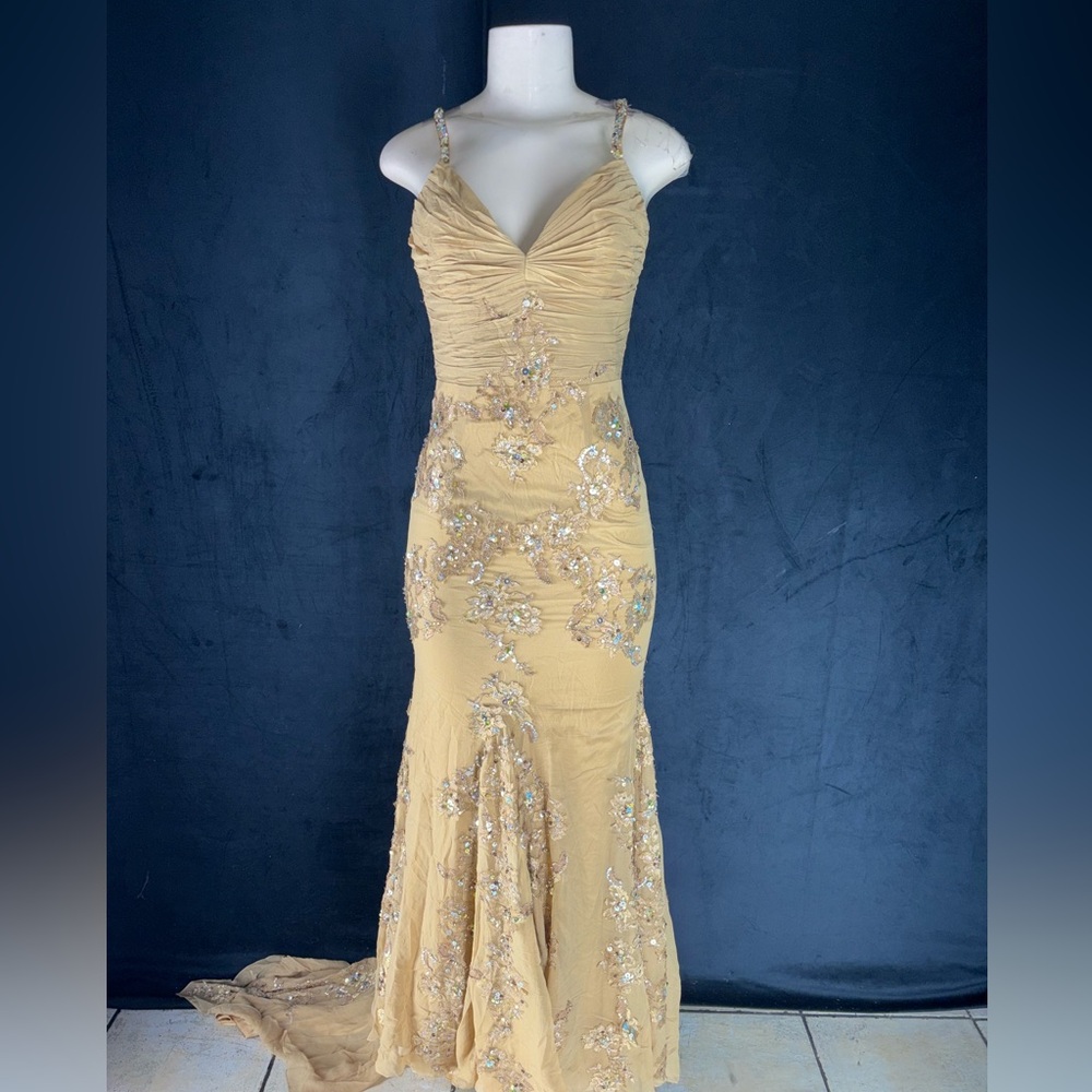 Elegant Gold Evening Gown by Mandalay - Picture 1 of 5